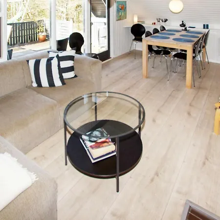 Pet Friendly Cottage In Hemmet With Garden *